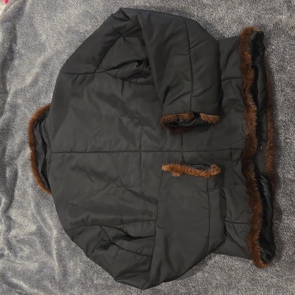 Andrew Marc Black Jacket with Brown Fur Trim size M - Picture 4 of 6